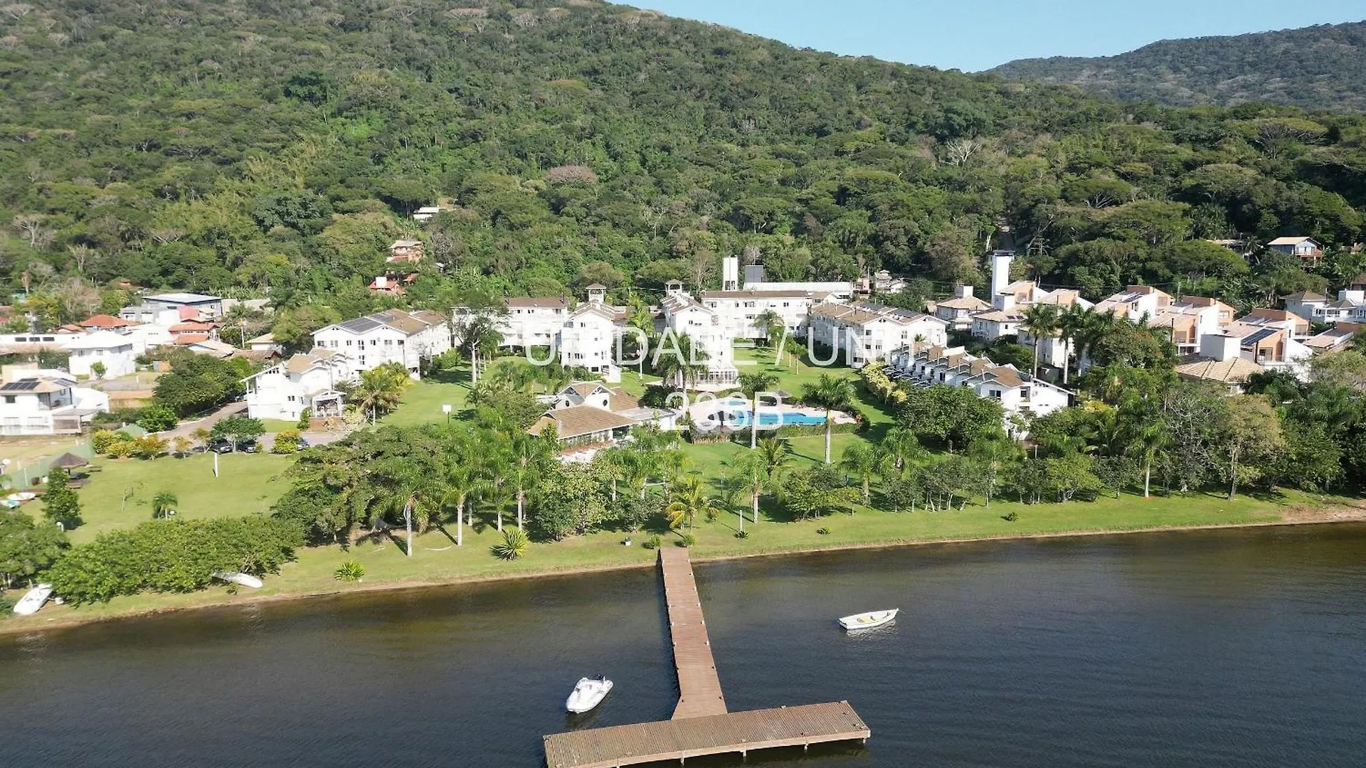 Dom wakacyjny Completo Apartamento Em Resort Na Beira Da Lagoa Florianópolis Brazylia